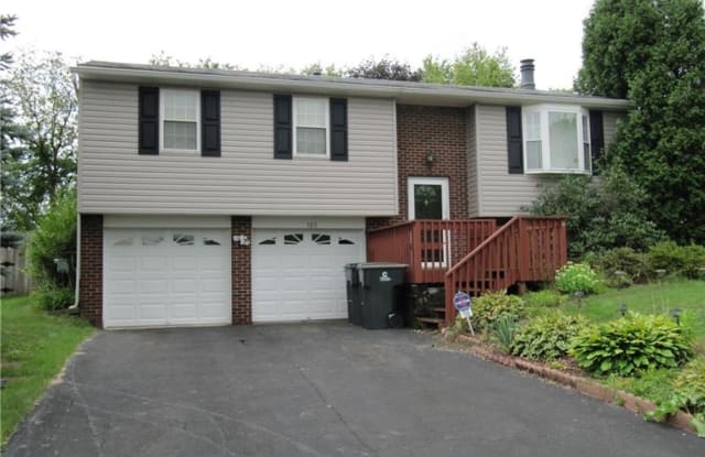 106 Brookston Dr - 106 Brookston Drive, Fernway, PA 16066