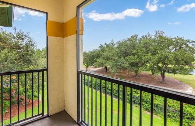 11490 Villa Grand unit: 224