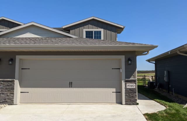 9560 W Broek Drive - 9560 West Broek Drive, Sioux Falls, SD 57106