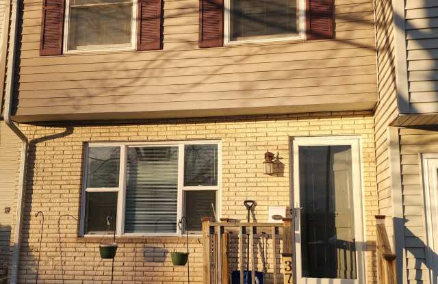 3723 Hillcrest Road - 1