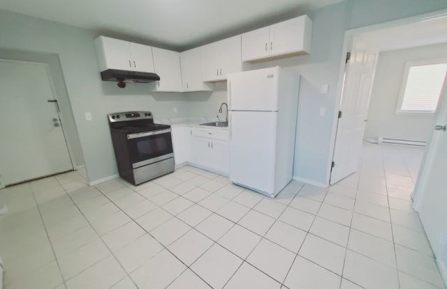 16 North Taylor Avenue