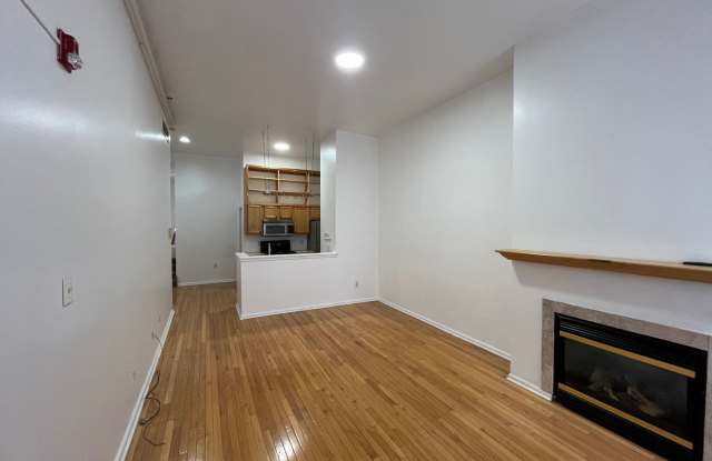 Photo of Bright Old City Loft