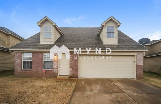 4702 Royal View Dr - 4702 Royal View Drive, Shelby County, TN 38128