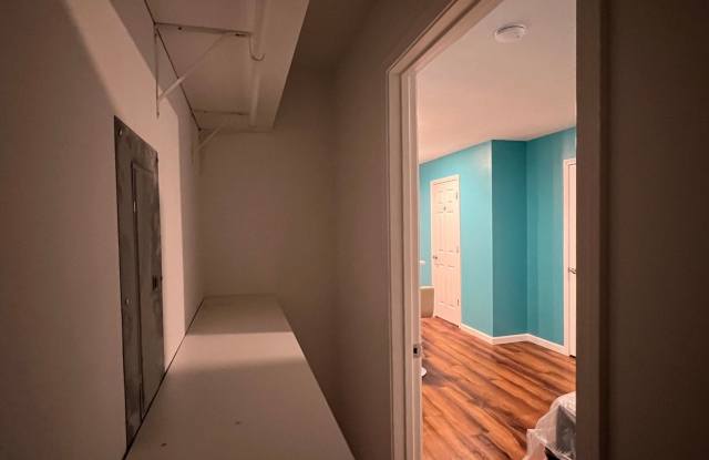 Photo of Charming 1BR House in Royal