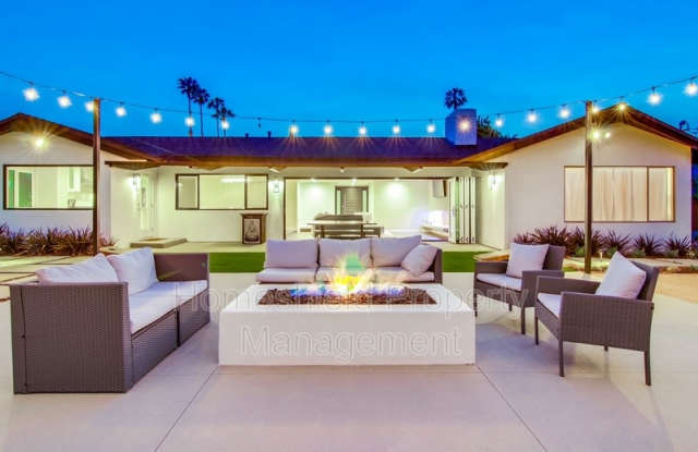 1211 Catalina Blvd