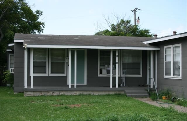 810 Indiana Ave - 810 Indiana Avenue, Corpus Christi, TX 78404