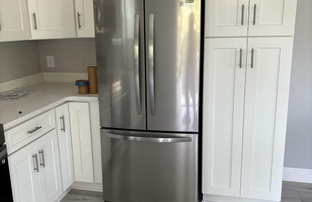 805 Jungle Avenue North