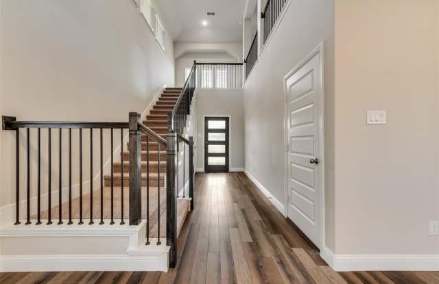 187 Town Park Avenue