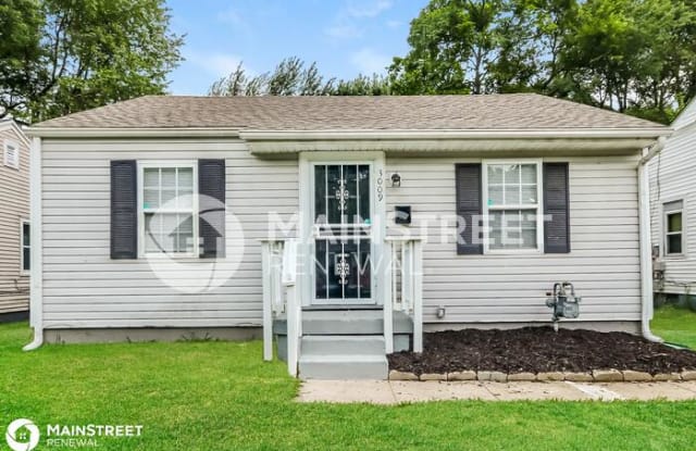 3009 Penway Avenue - 3009 Penway Avenue, Louisville, KY 40210