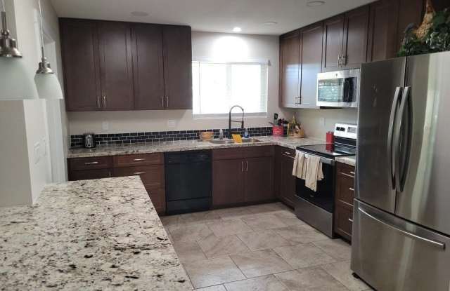 10544 W CHERYL Drive