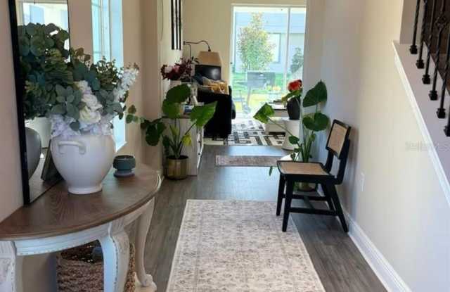 7853 SOMERSWORTH DRIVE