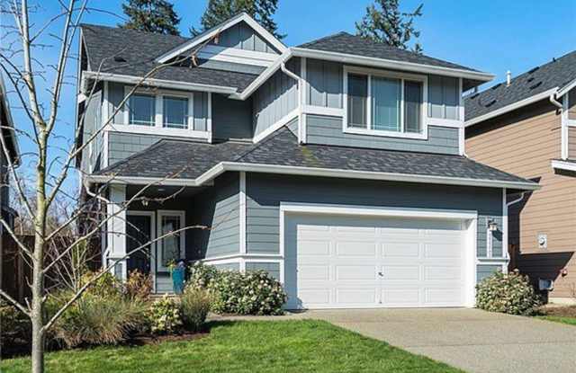 Exquisitely Beautiful Home with 3 bed and 2.5 Bath
