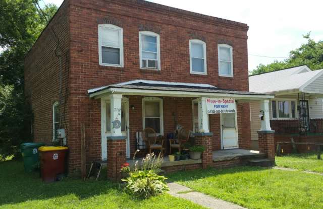 716 Wesley St