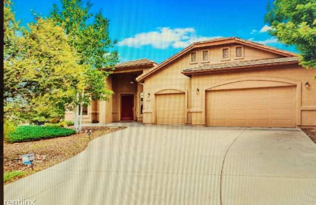 5825 Snapdragon Lane
