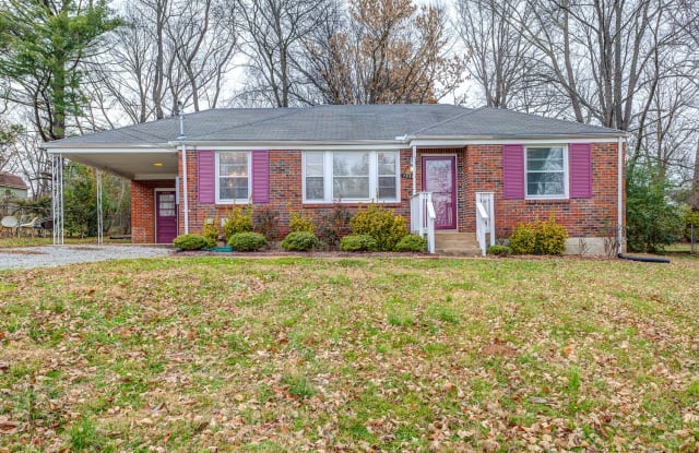 2928 Dunmore Dr - 2928 Dunmore Drive, Nashville, TN 37214