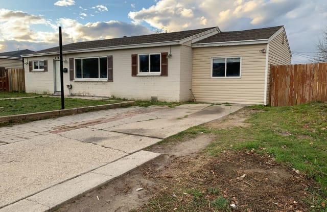 4746 W. 5215 S. - 4746 5215 South, Kearns, UT 84118