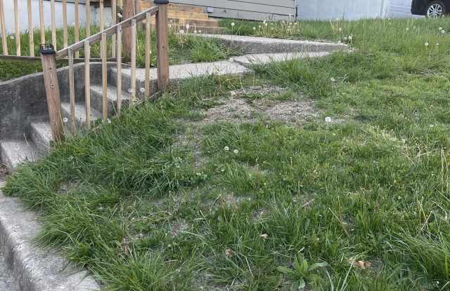 2023 East 48th Terrace