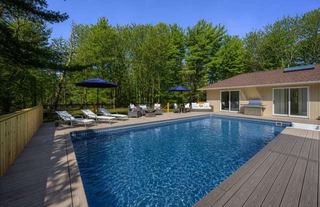 2941 Quogue Riverhead Road
