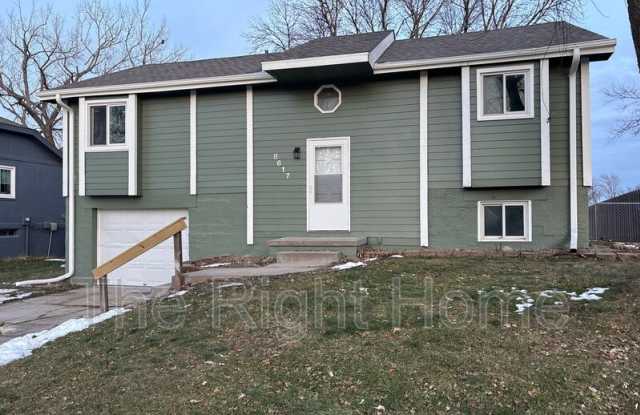 Photo of 8617 S 143rd Ave