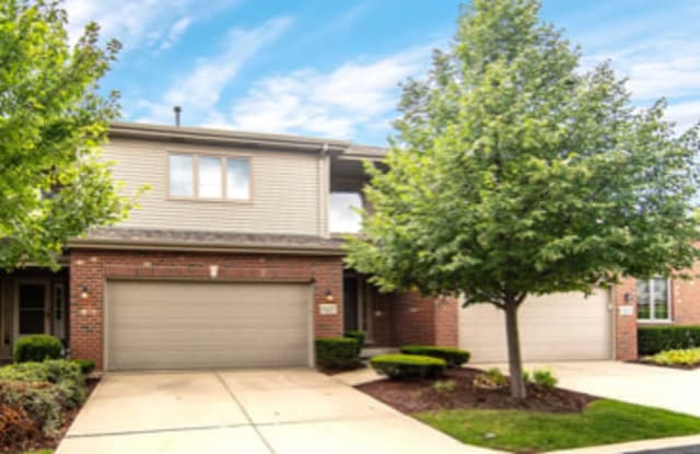 9227 earls Ct - 9227 Earls Court, Tinley Park, IL 60487