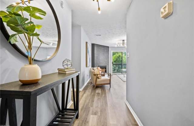 121 Cape Dorey Drive