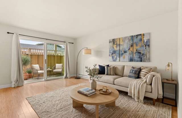 Gated San Leandro 1BD | Pool, Parking & Private Patio - Utilities Paid!