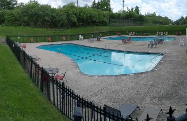 2634 Traver Boulevard