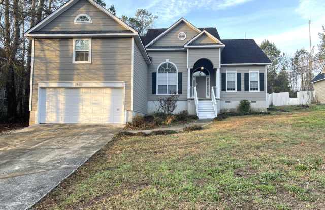 Spacious Home in North Macon