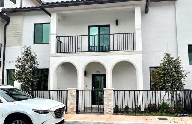 4244 NW 83rd Ave