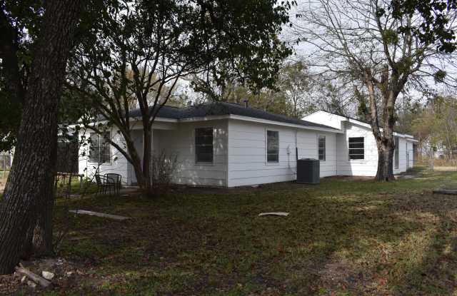 Photo of 108 East Kirby Avenue