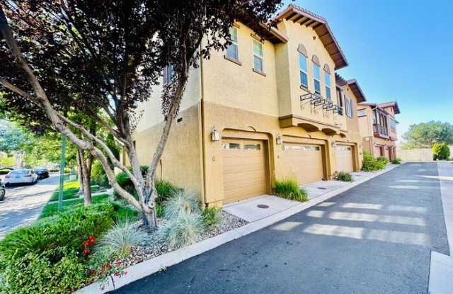 Photo of 1915 Wind Ranch Road