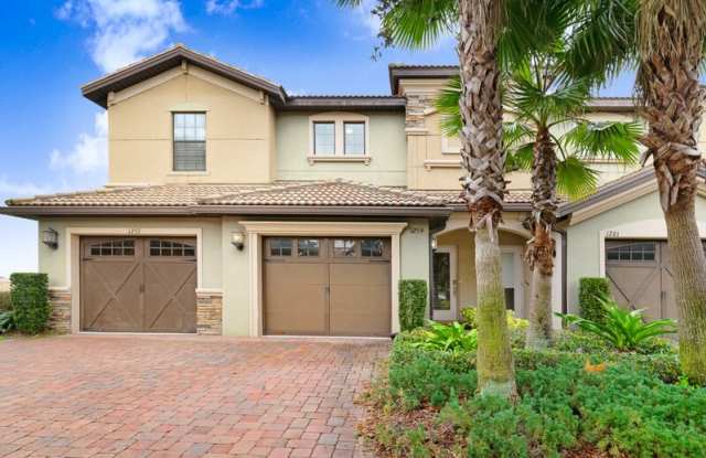1259 Long Cove Loop