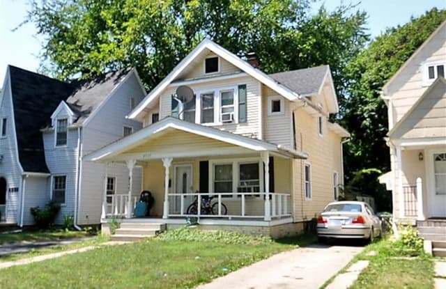 4535 Walker Ave - 4535 Walker Avenue, Toledo, OH 43612