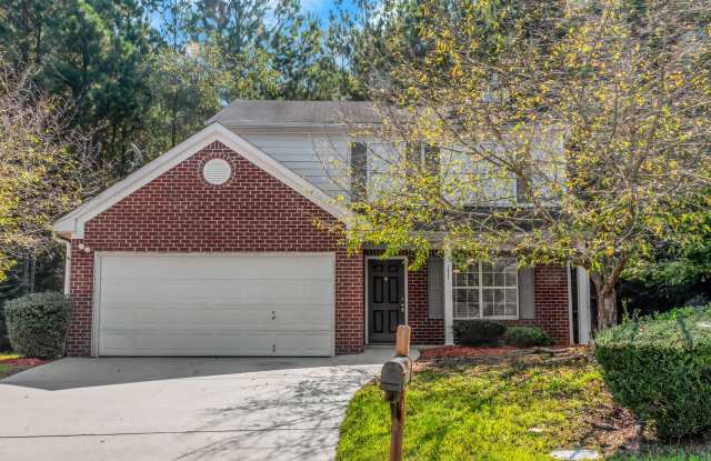 Photo of Stunning 4-Bedroom, 3-Bathroom Home