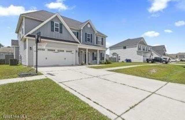 326 Aquamarine Circle