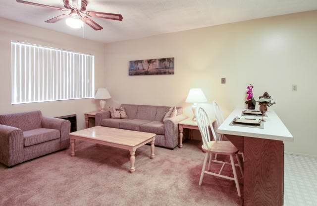 505 W Madison Ave Unit C31