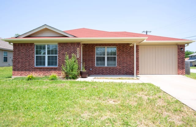 2302 Valley Forge Avenue - 2302 Valley Forge Avenue, Temple, TX 76504