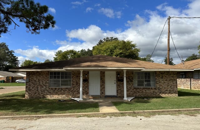 Photo of 3800 Pine Street - 4