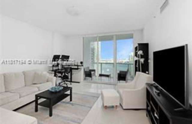 31 Southeast 5th Street