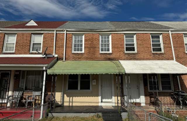 Photo of 320 SOLLERS POINT Road