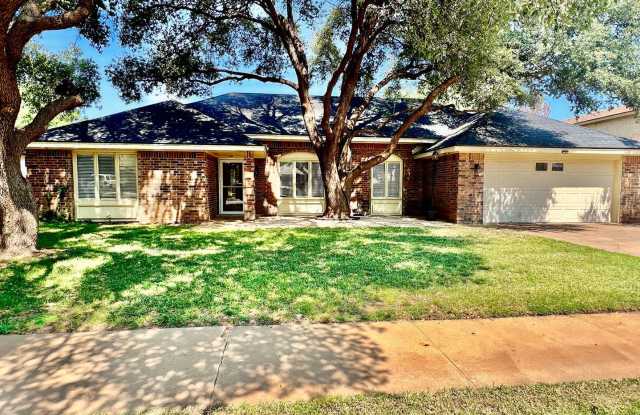 4 Bedroom in the Meadows - 5206 87th Street, Lubbock, TX 79424