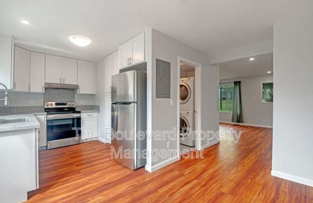 Photo of 995 Awaawaanoa Place