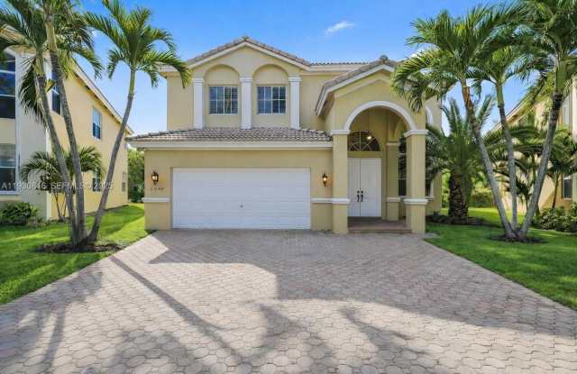 Photo of 2388 SW 127th Ave