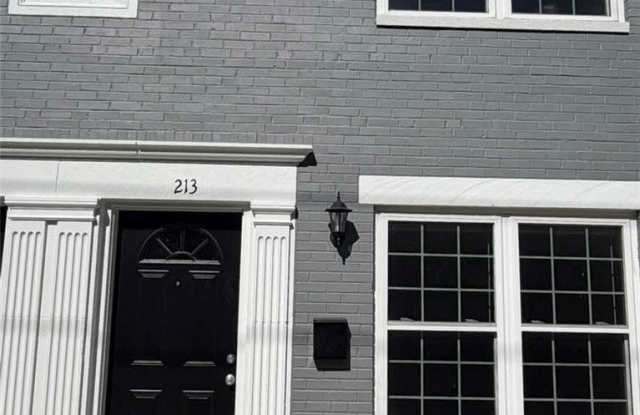 213 South Street