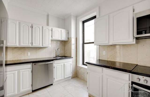 512 5th Street