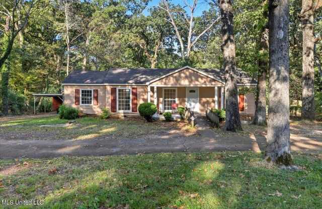 Photo of 211 W Lakeview Drive