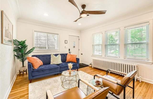 Photo of 3805 France Avenue S