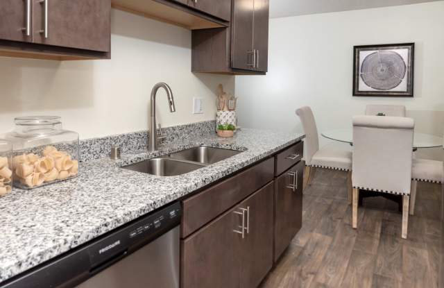 Burnsville Parkway Apartments