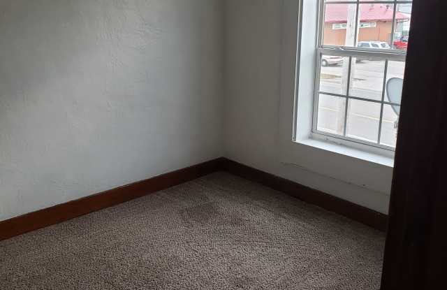 627 East Kalamazoo Street - 3