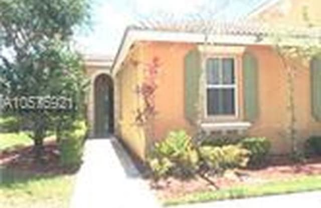 987 Northeast 42nd Terrace - 987 Northeast 42nd Terrace, Homestead, FL 33033